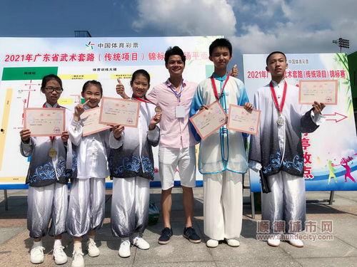 太极棒视频,动静交融,探寻武术与哲学的奥秘